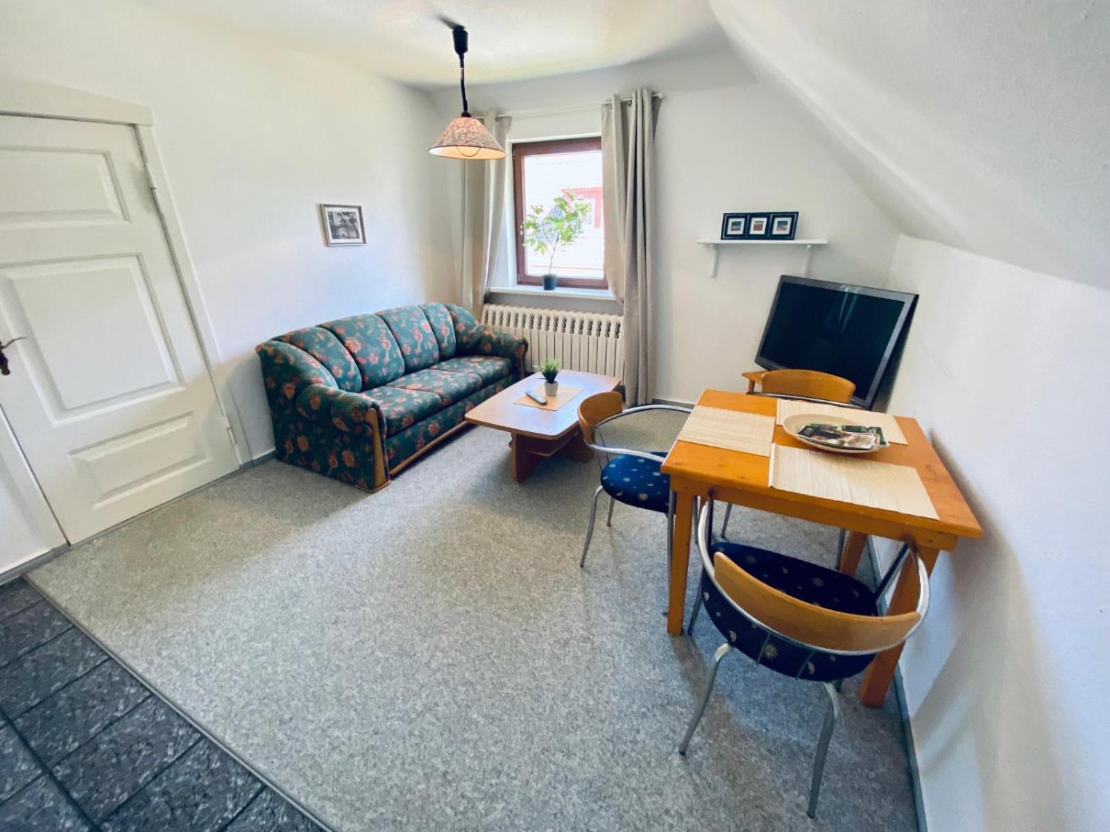 Ostsee-Landhaus Maehl In Prerow Mit Sauna Und Kamin Auch Fuer Gruppen Exterior photo